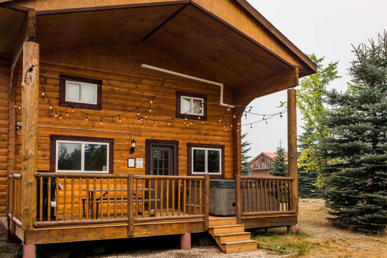 Glacier House Hotel & Resort Revelstoke Exterior photo