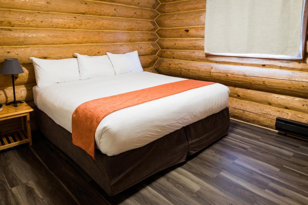 Glacier House Hotel & Resort Revelstoke Exterior photo